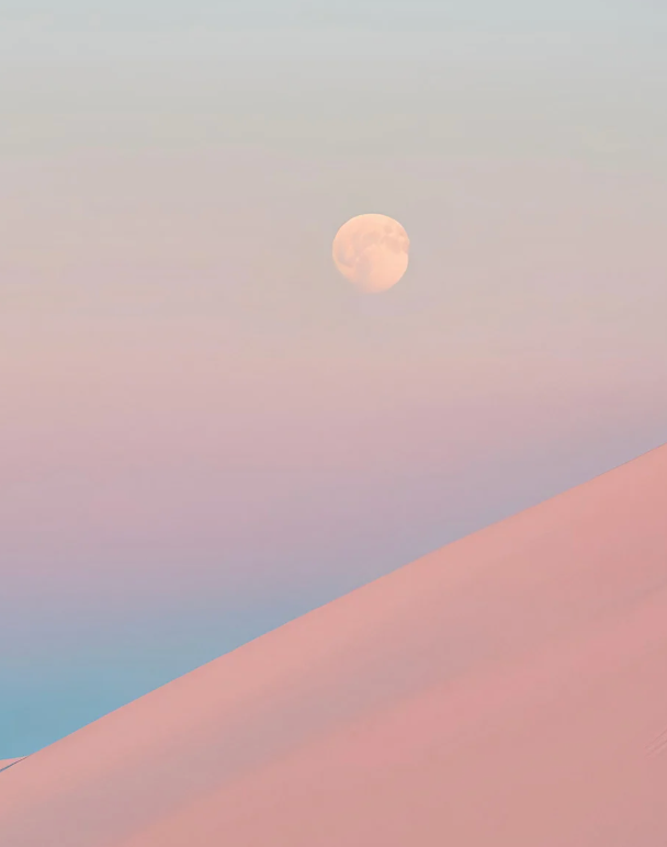 Full Moon in Leo: Manifest Confidence and Step Into Your Power